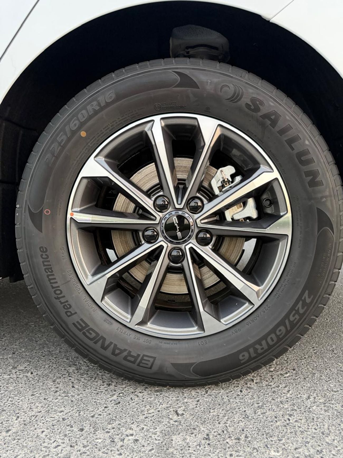 BYD Destroyer 05 2025 BYD DESTROYER 05 DM-i PLUG IN HYBRID with SUNROOF