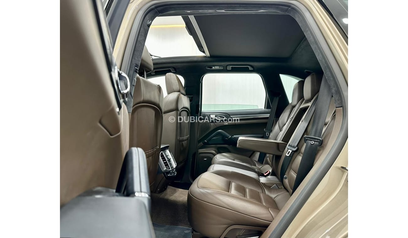 Porsche Cayenne 2016 Porsche Cayenne Turbo S, Warranty, GCC