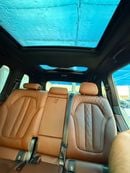 بي أم دبليو X7 The 2026 BMW X7 M60i xDrive is a full-size luxury performance SUV that blends V8 power, advanced tec