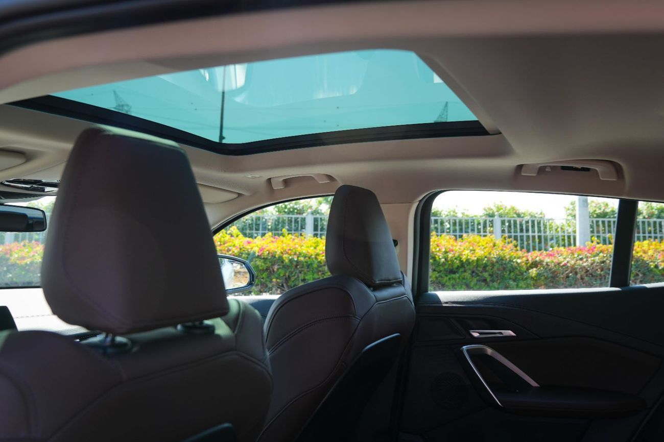 بي أم دبليو X2 S DRIVE 25i 2025 M SPORT KIT!! BRAND NEW CAR!! MENTIONED PRICE IS FOR EXPORT ONLY