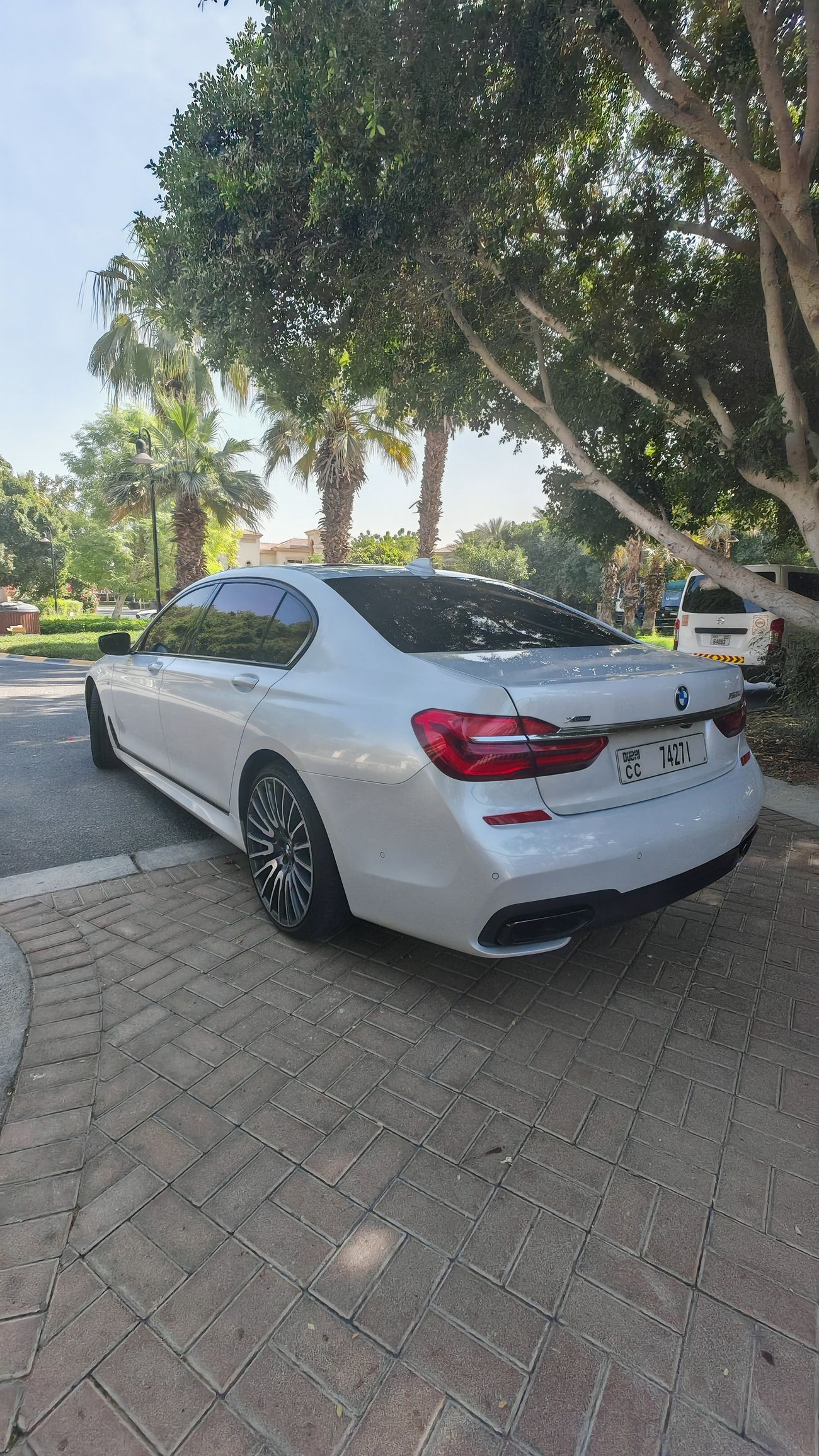 BMW 750Li xDrive Executive 4.4L