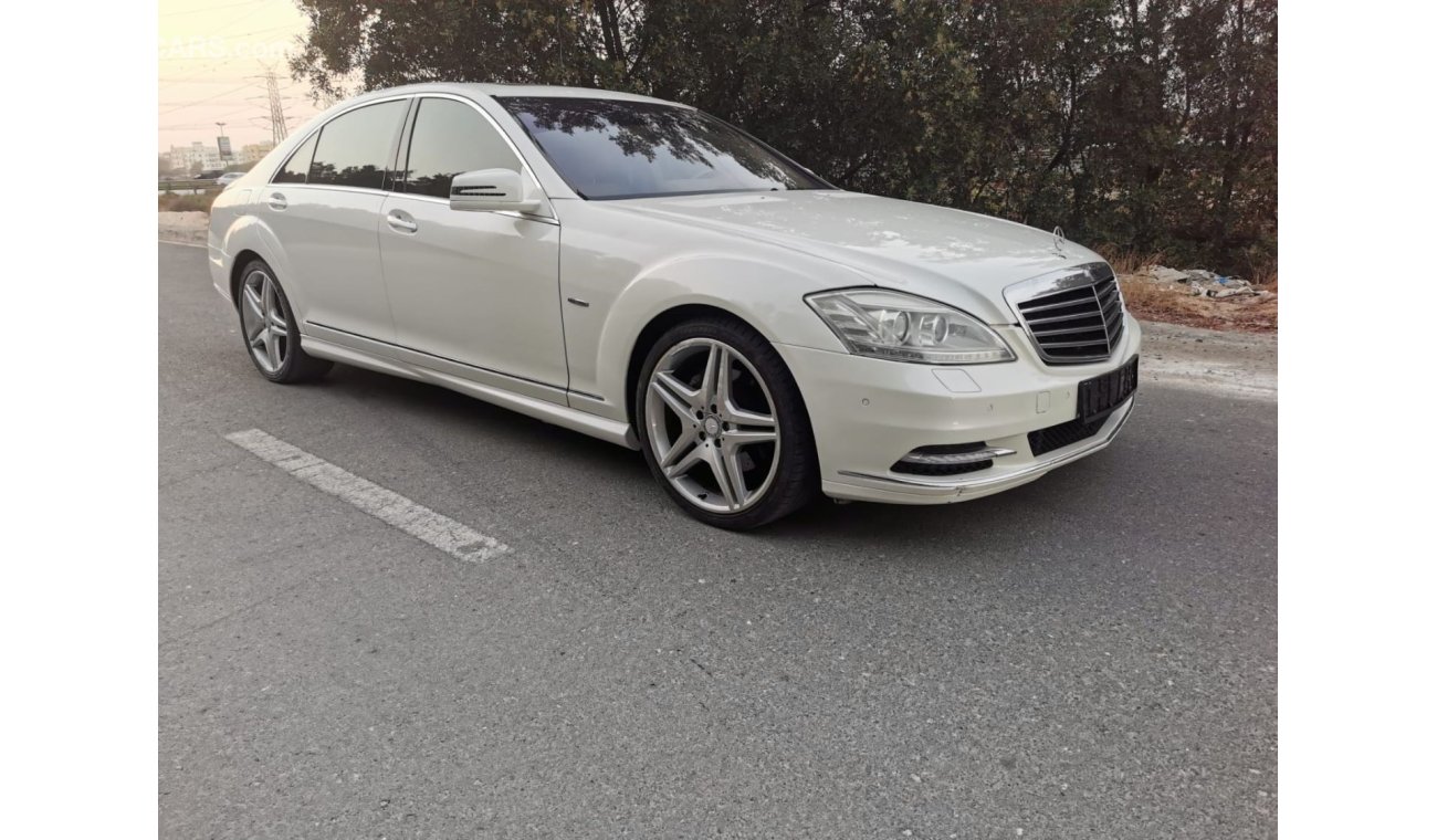 Mercedes-Benz S 400