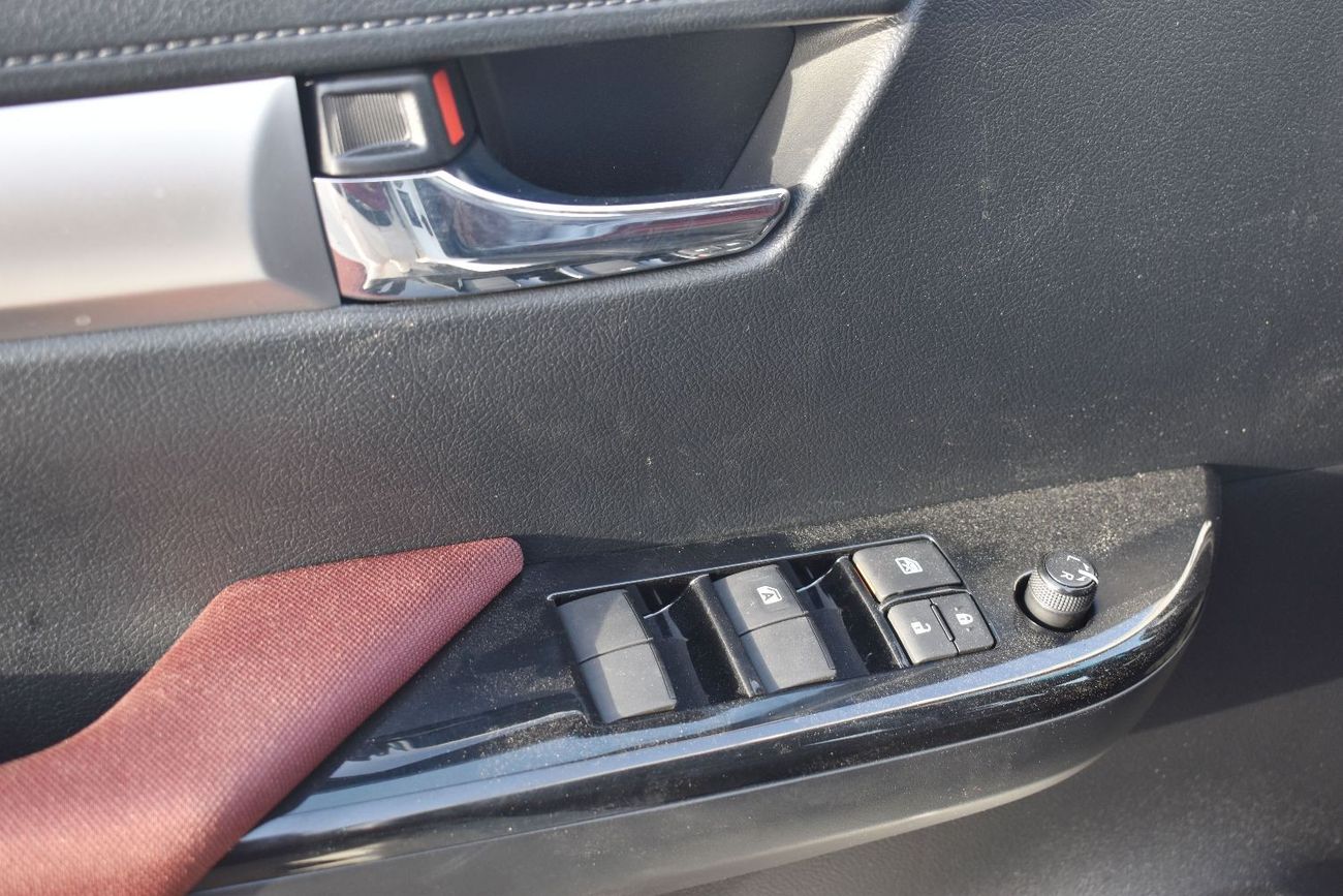 Toyota Hilux 2023 MODEL: TOYOTA HILUX 2.7L M/T SR5