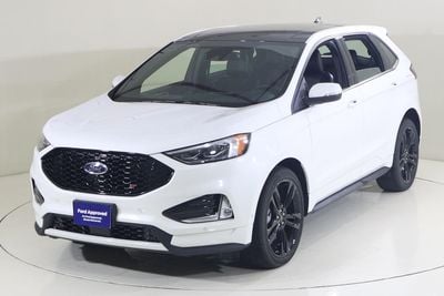 Ford Edge ST SST422/ FREE Insurance + Registration/ AL TAYER MOTORS AL QOUZ SHOWROOM