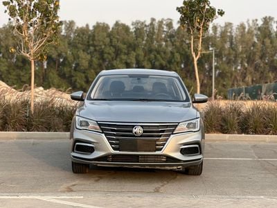 MG 5 LUX
