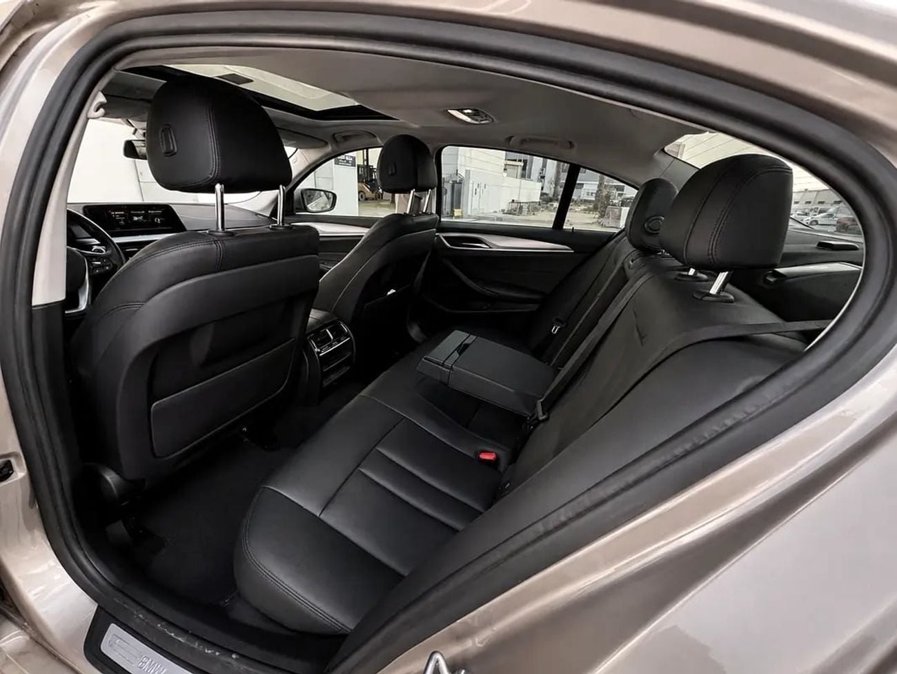 BMW 520i 520i Exclusive | GCC Specs | Low Mileage