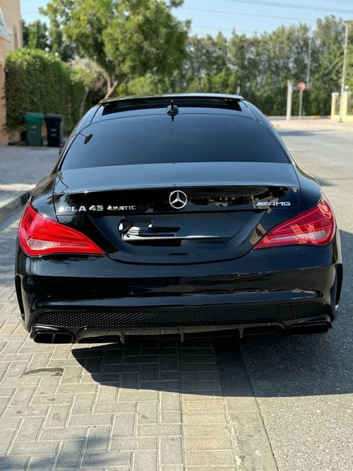مرسيدس بنز CLA 45 AMG Std 2.0L