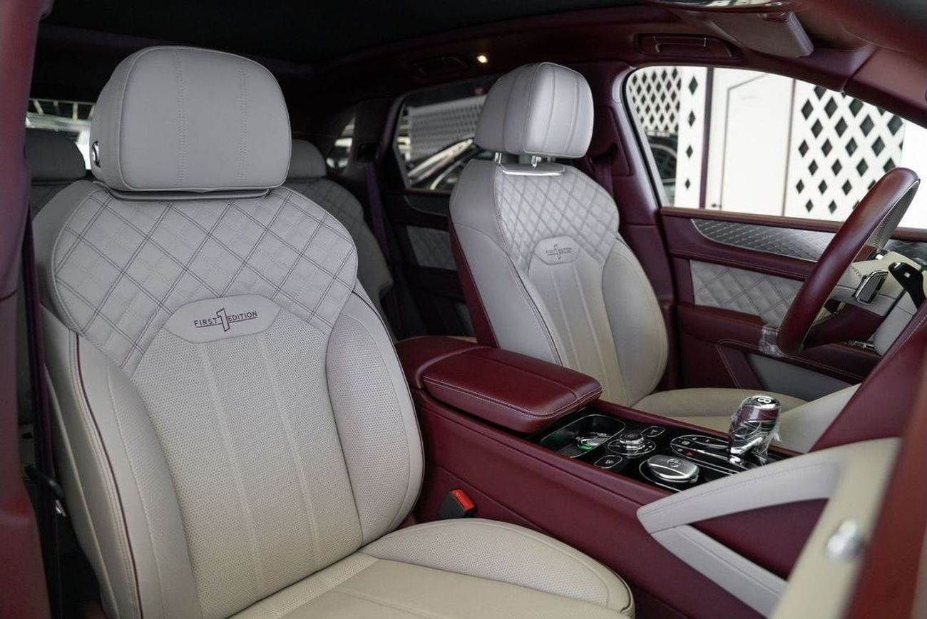 Bentley Bentayga FIRST EDITION Bentley Bentayga V8