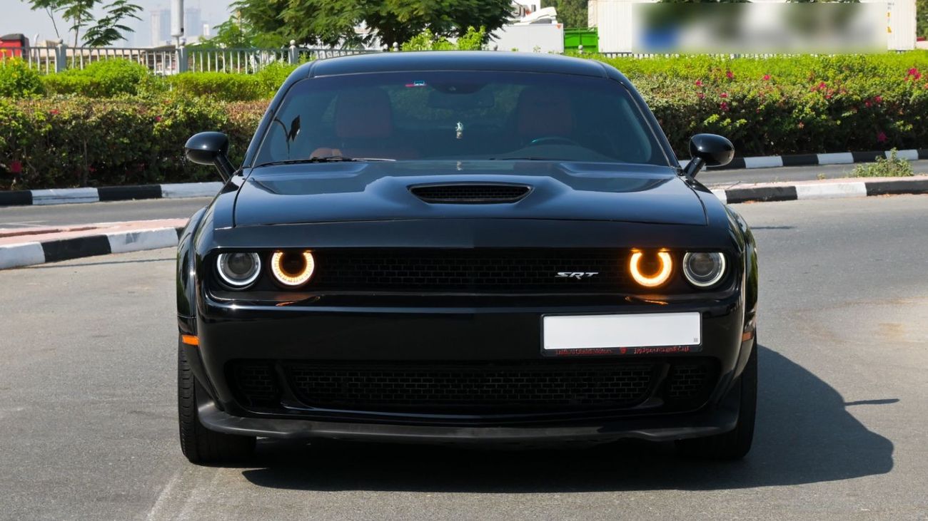 Dodge Challenger SXT Blackline 3.6L Dodge Challenger Demon Kit | Low Milage | Perfect Condition 2020