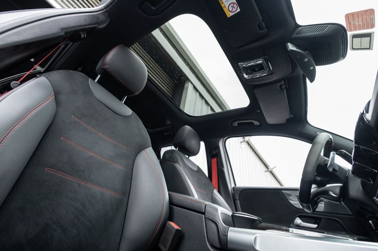 مرسيدس بنز GLB 35 4MATIC 2.0L (302 HP)