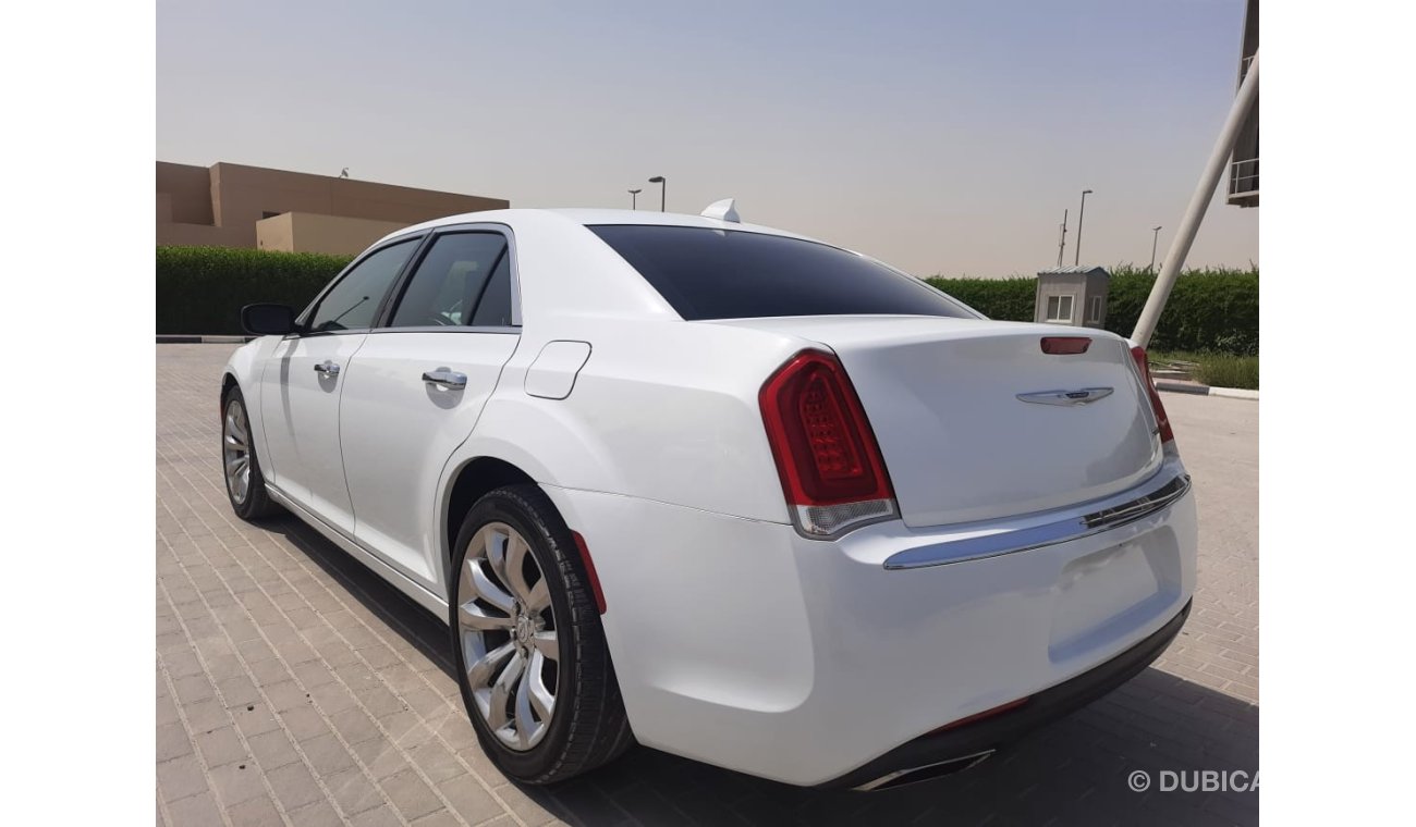 Chrysler 300C Plus Chrysler C300 2019 full options no 2