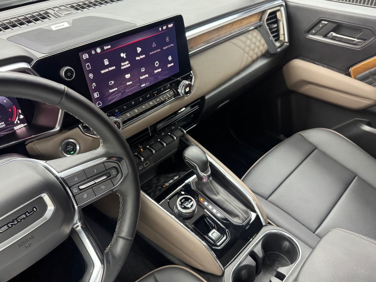 GMC Canyon AT4X 2.7T