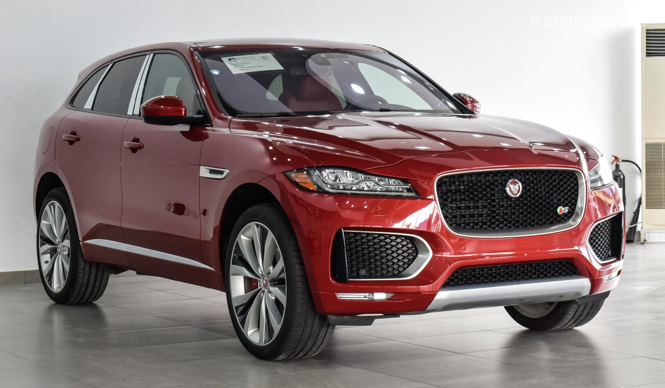 جاغوار F-Pace S AWD