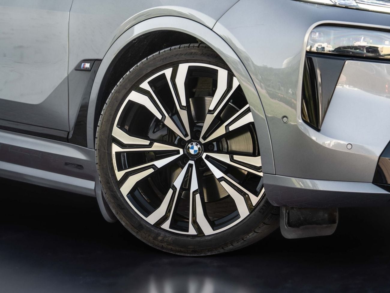 BMW X7 XDRIVE40I M SPORT BMW X7 M60 2024