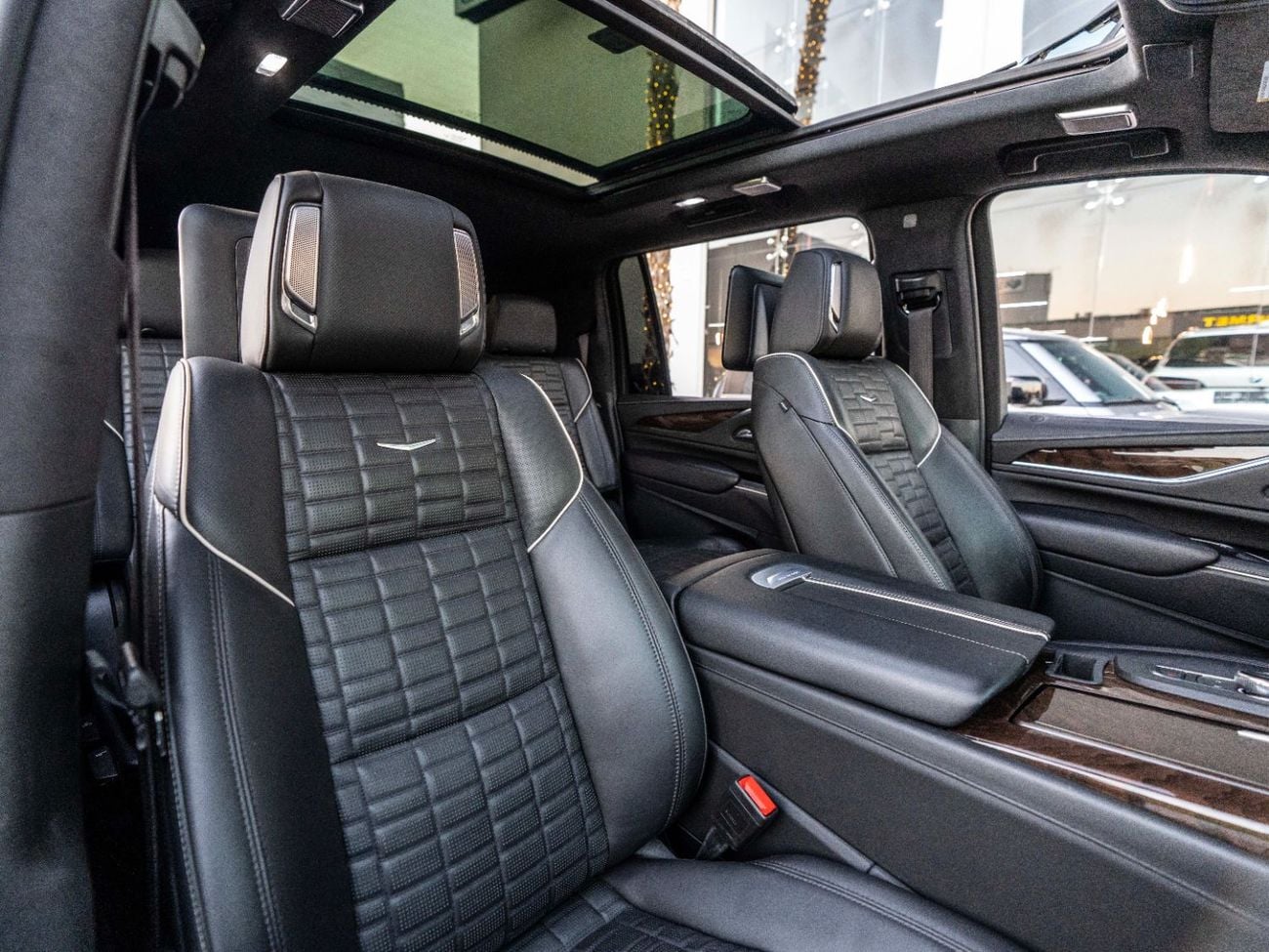 كاديلاك إسكالاد Escalade-V 6.2L