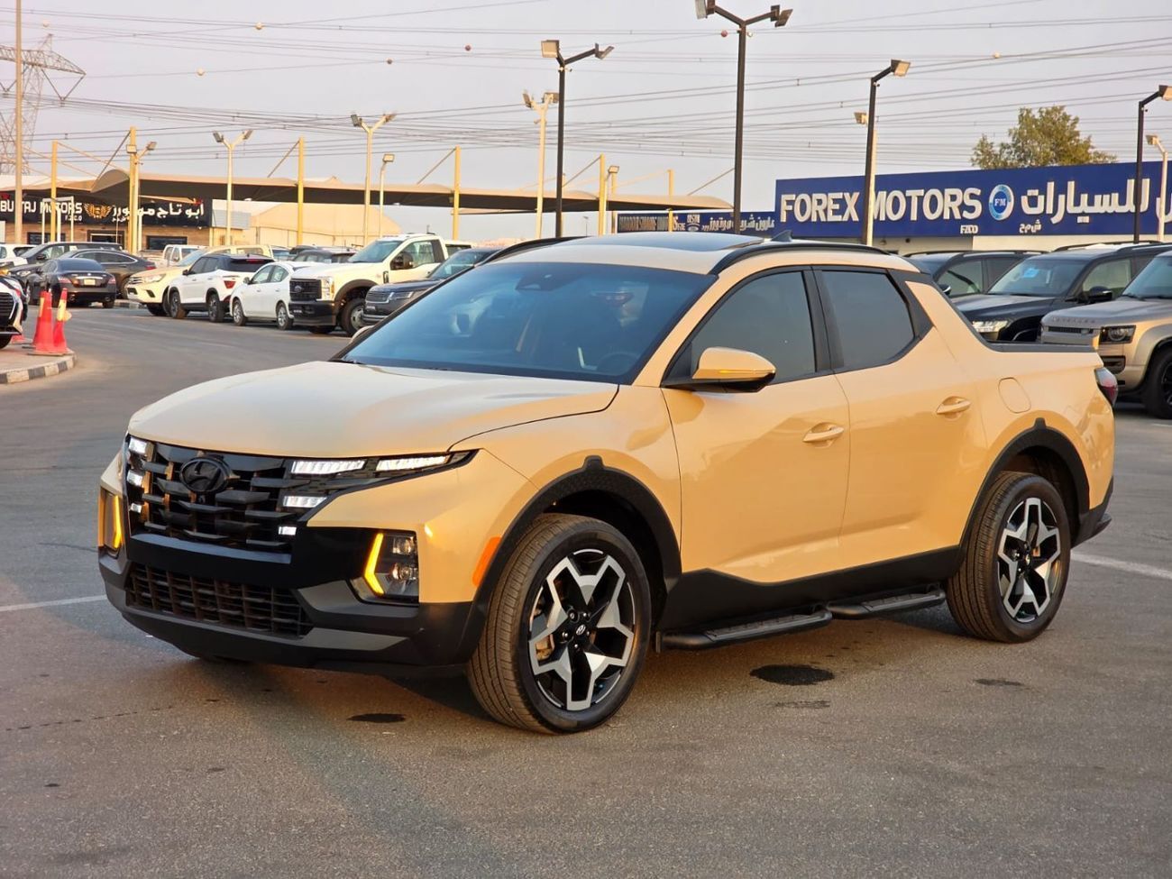 Hyundai Santa Cruz 2.5 Turbo engine 4x4 , sunroof , 360 cameraa and original leather seats