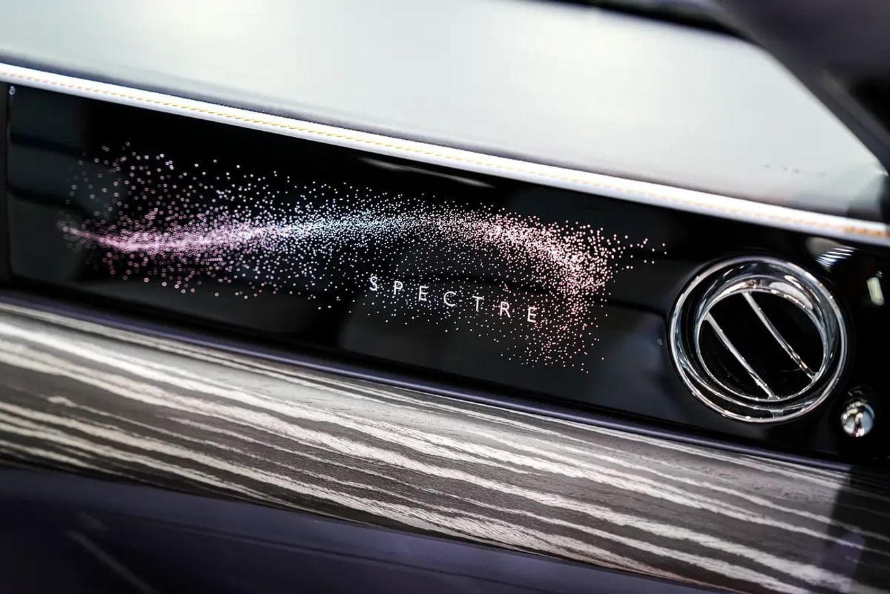 رولز رويس سبيكتر Standard