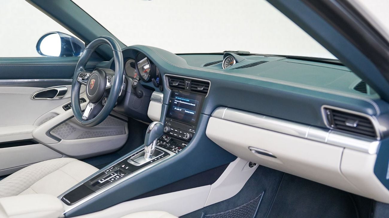 بورش 911 Targa 4 | AED 13,177 PM | Up to 3 Years Warranty Unlimited | GCC