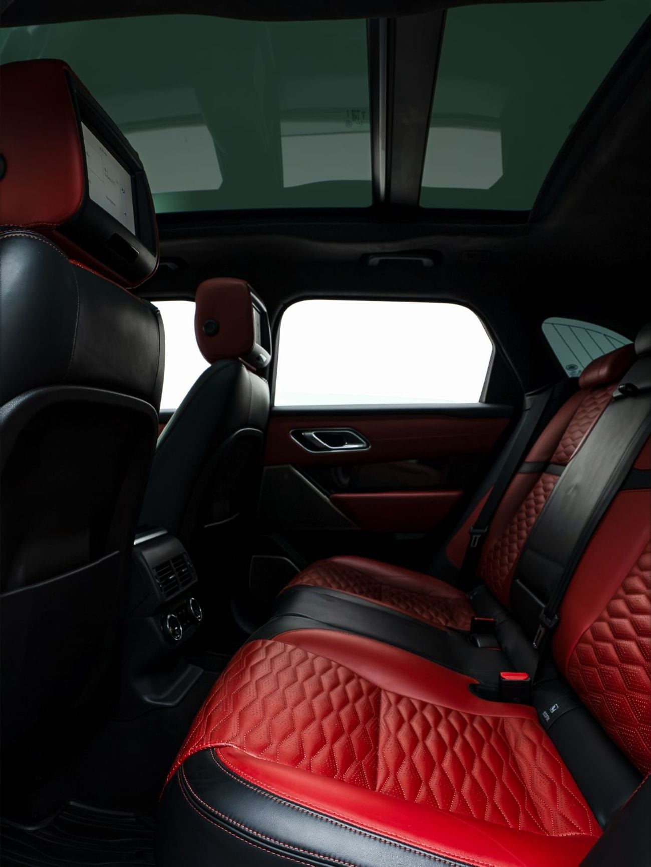 Land Rover Range Rover Velar SV Autobiography