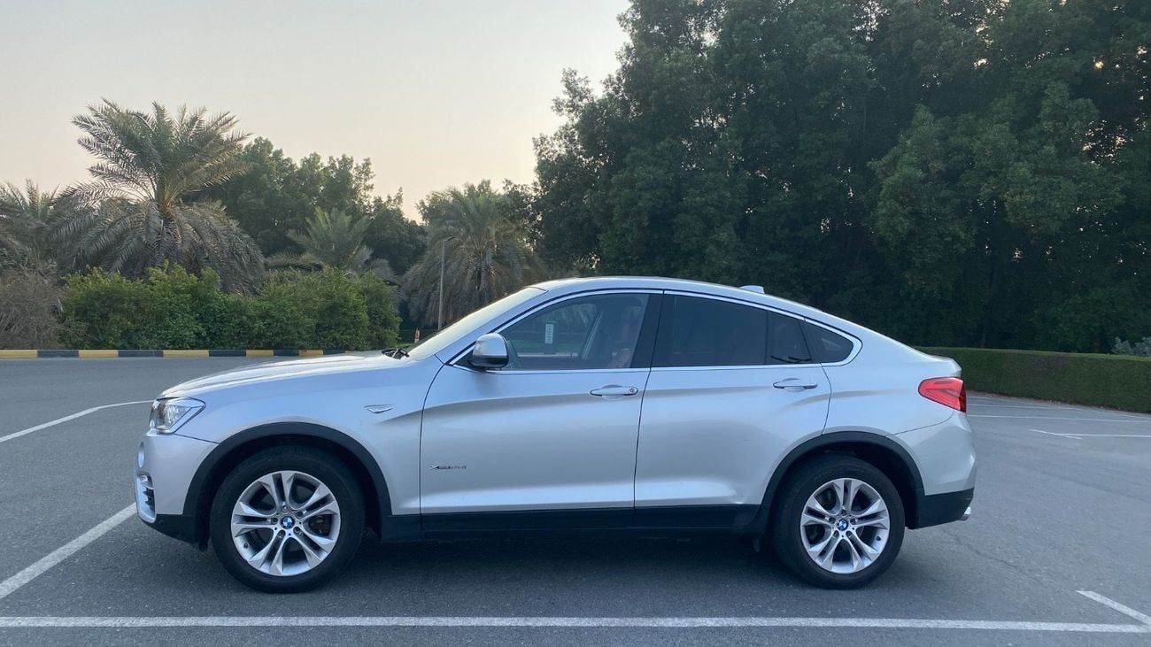 بي أم دبليو X4 xDrive 28i 2.0L
