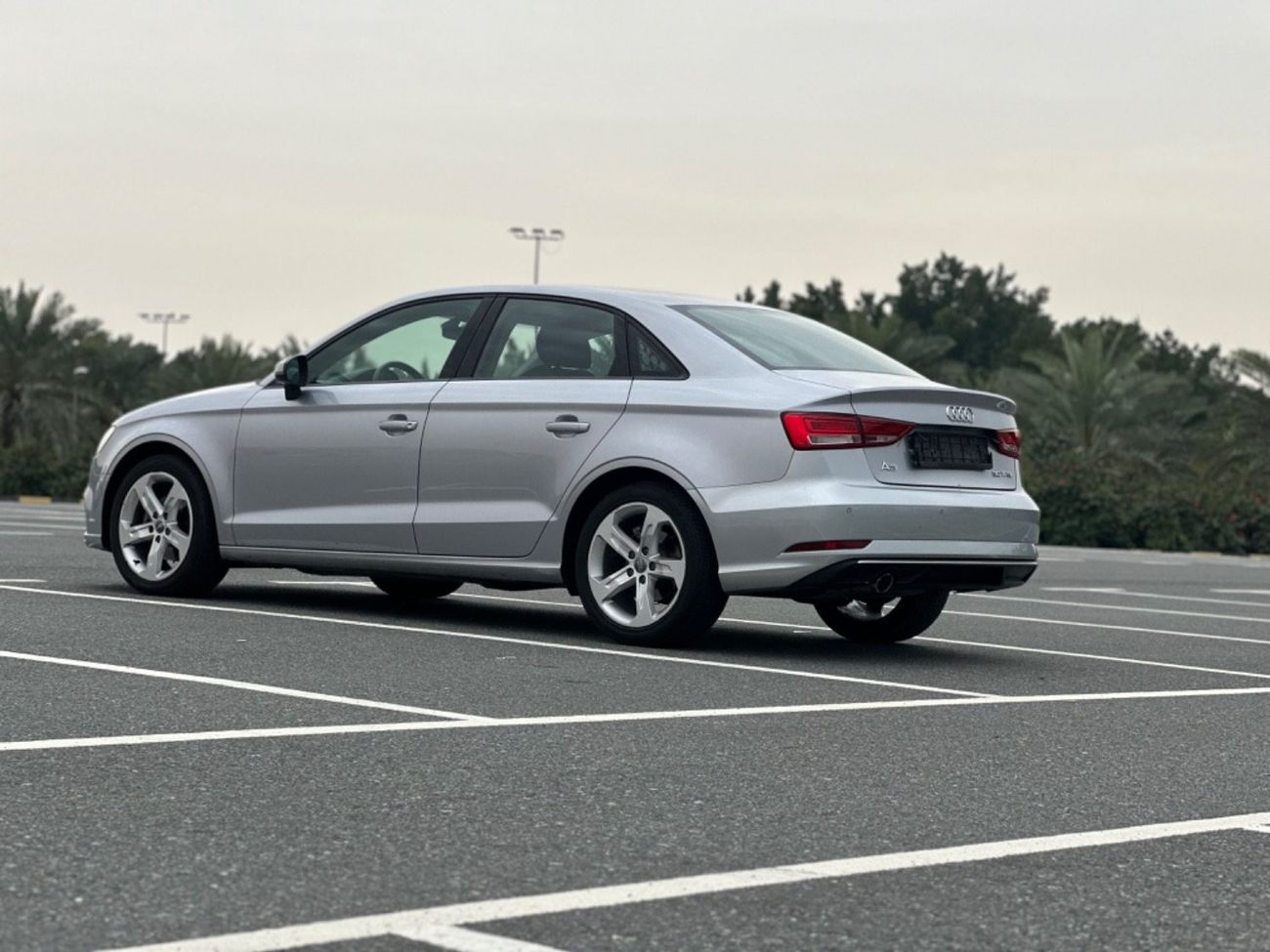 Audi A3 35 TFSI MODEL 2017GCC CAR PERFECT CONDITION INSIDE AND OUTSIDE 1400cc