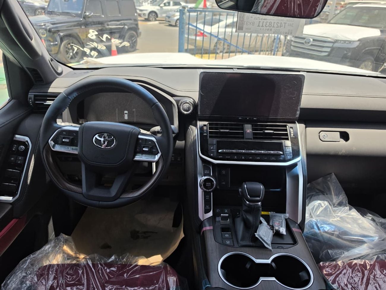 تويوتا لاند كروزر VXR