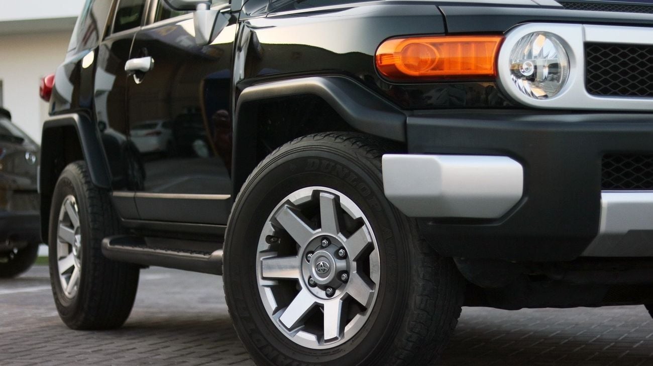 Toyota FJ Cruiser 4.0L v6, 4X4 |  Agency Warranty | Complete Service History | Zero Downpayment Support