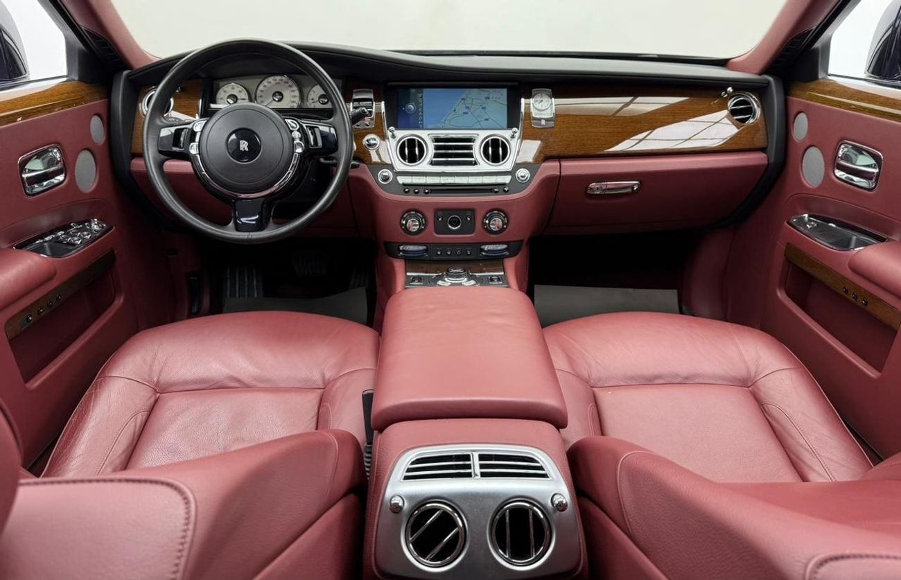 Rolls Royce Ghost 2010 Rolls-Royce Ghost ,Service History ,Excellent Condition ,GCC Spec