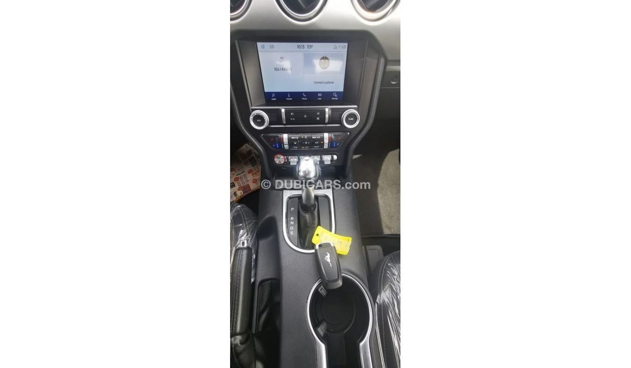 Ford Mustang Convertible