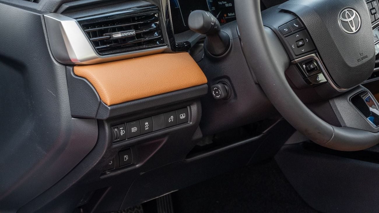 تويوتا كامري TOYOTA CAMRY 2.5 GLE HEV -2025YM