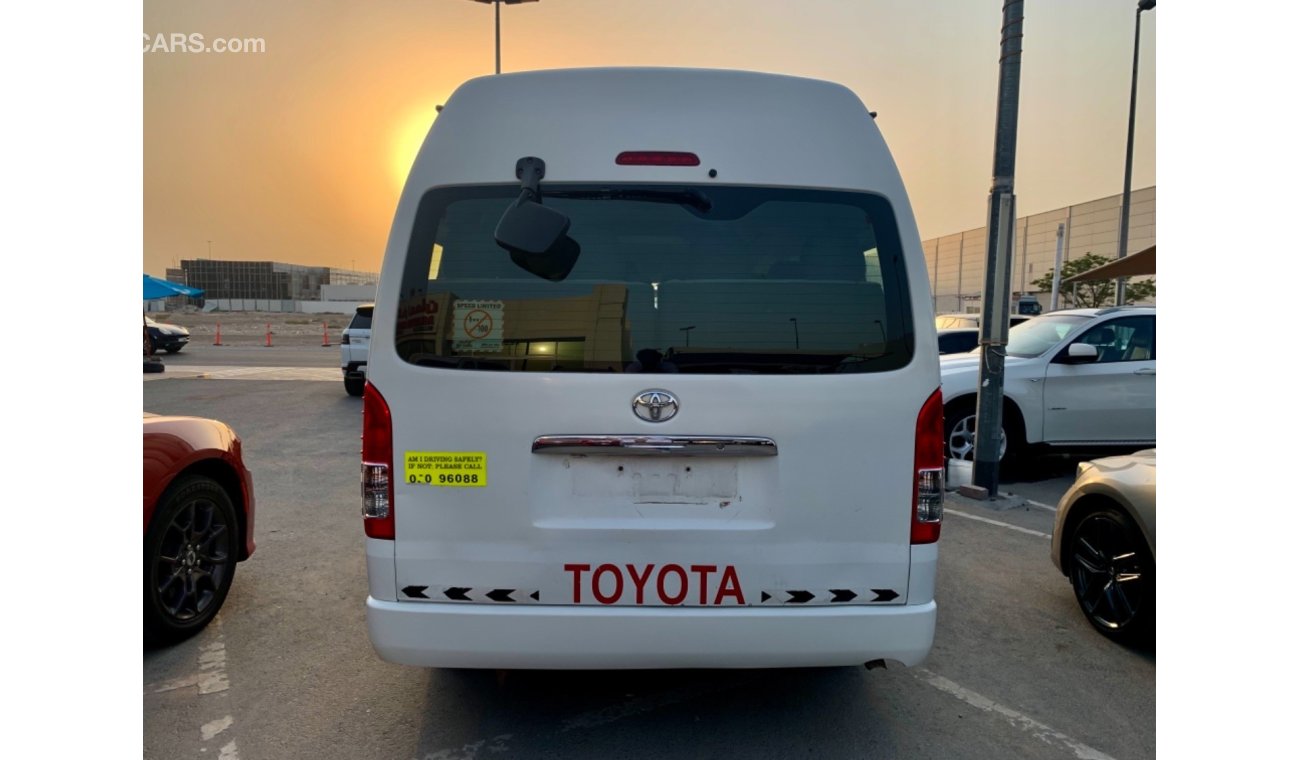 Toyota Hiace Toyota Hiace 2014 GCC, very clean, with normal gear   We add inside and out    150400Km   Gulf   Mod