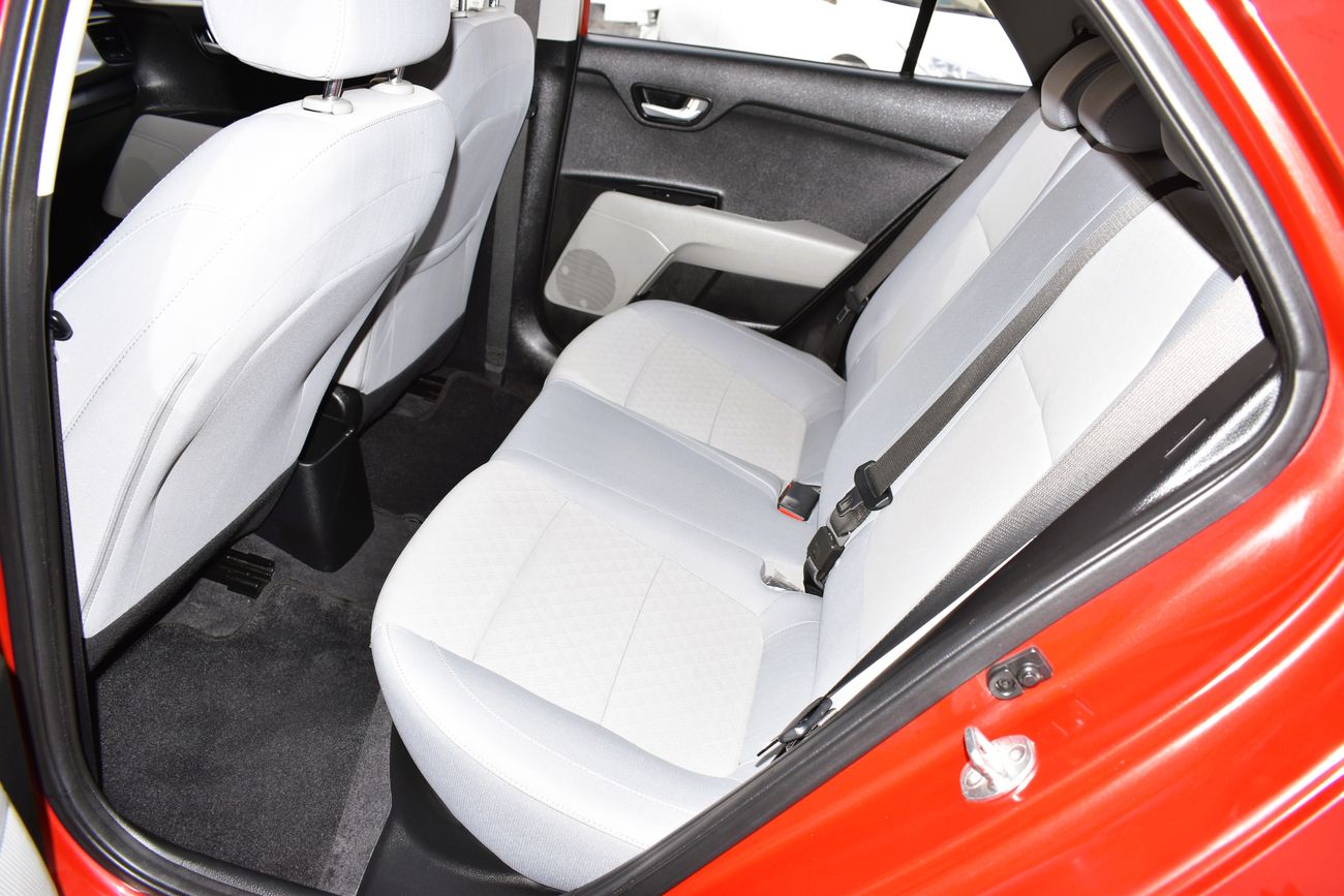 Kia Rio AED 599 PM | 1.4 AT GCC DEALER WARRANTY