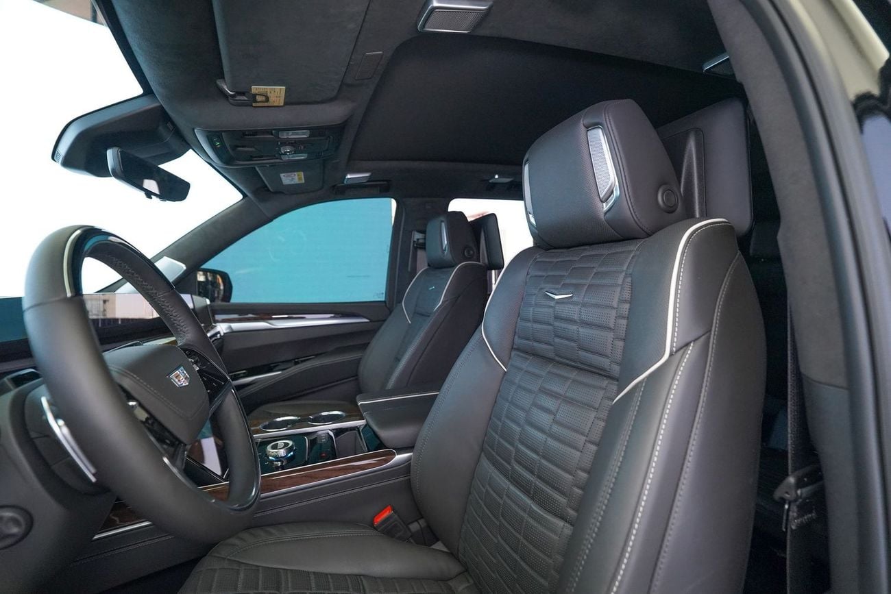 كاديلاك إسكالاد Luxury 6.2L