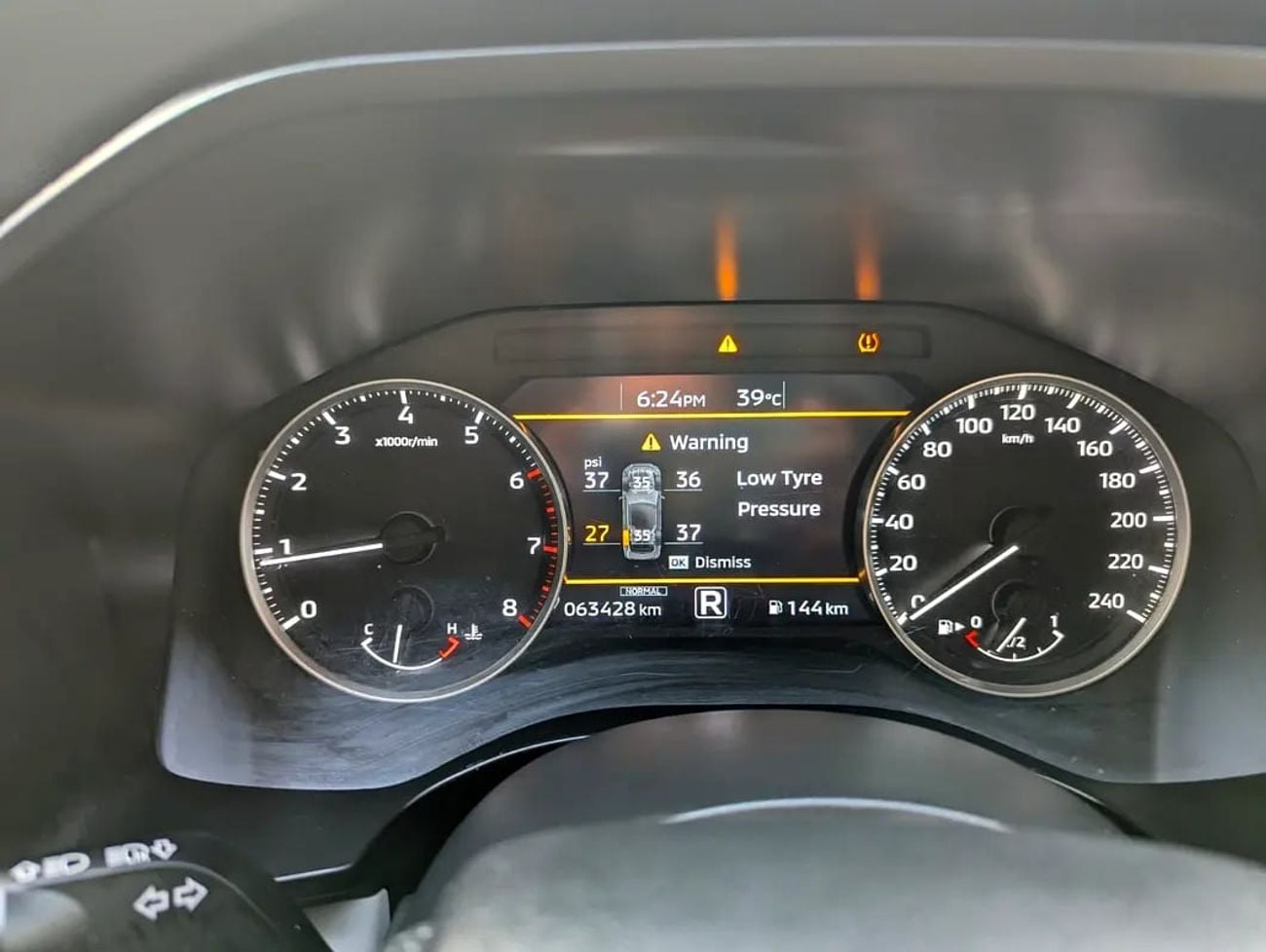 Mitsubishi Outlander PREMIUM 2024 GCC Specs Exterior and Interior Excellent Condition