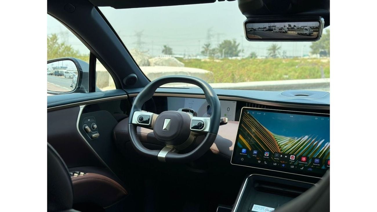 أفاتر 11 AVATAR E11 LONG RANGE 5 SEATER 2023..