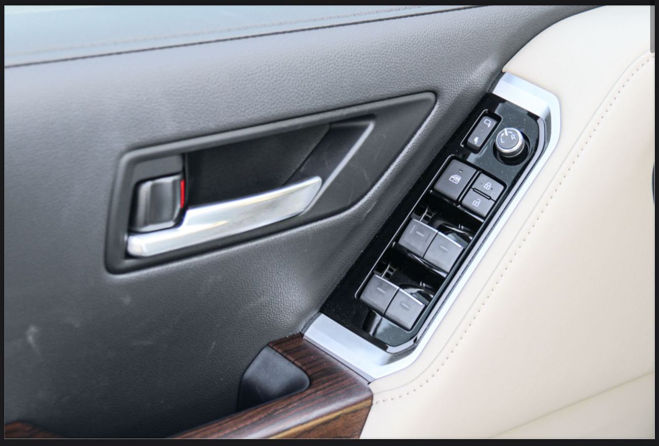 Toyota Land Cruiser GXR 4.0L