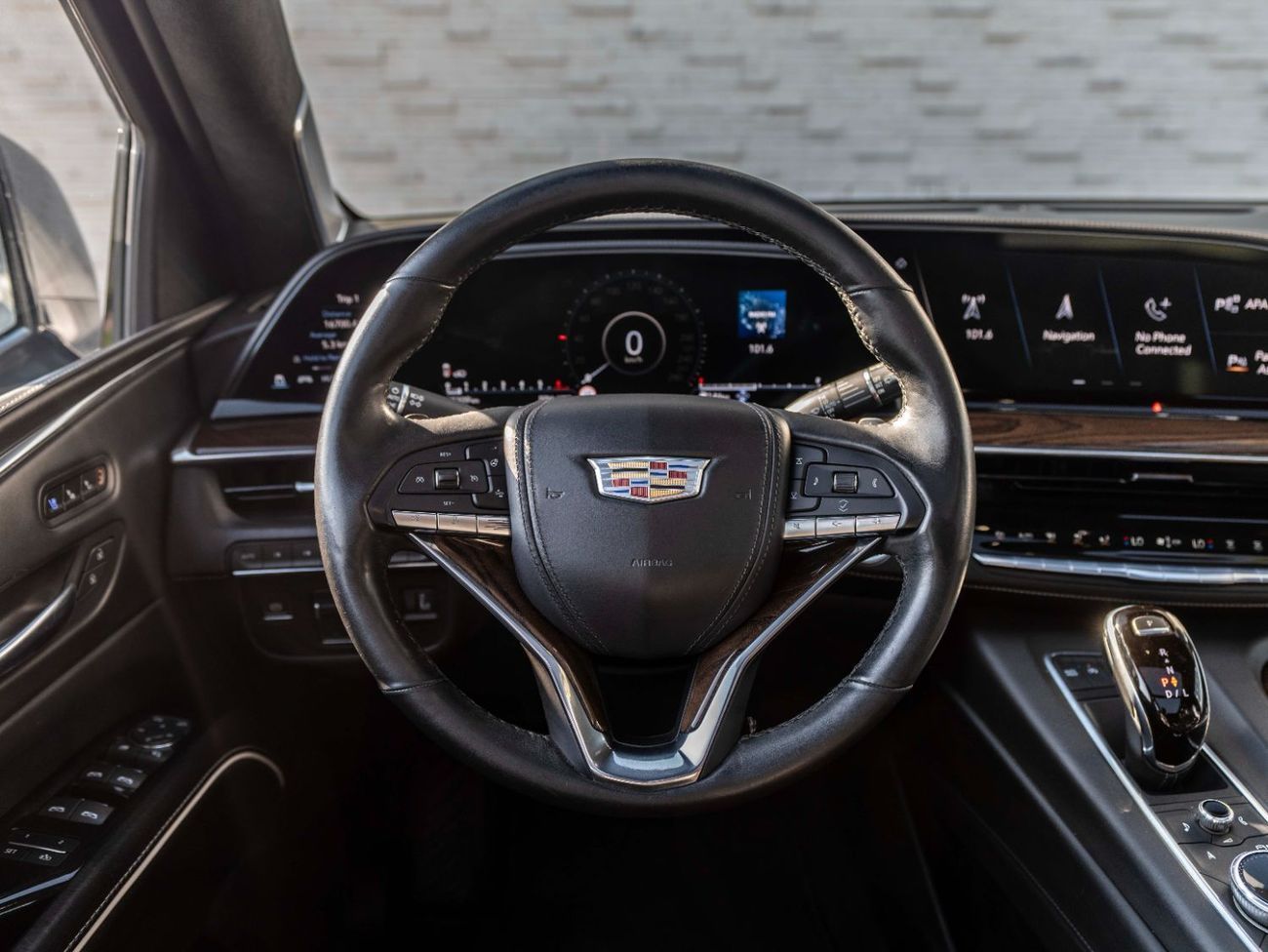 Cadillac Escalade Luxury 6.2L