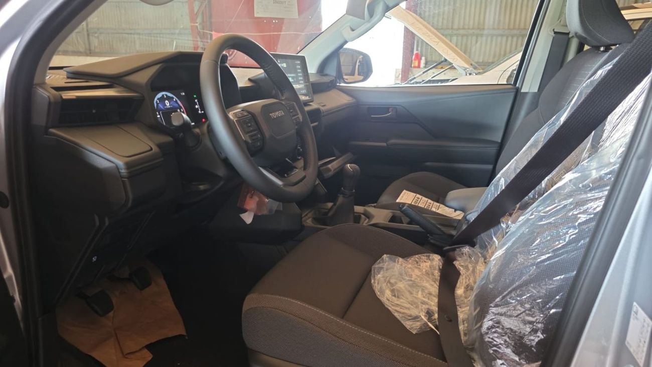 Toyota Hilux Toyota travo 2026 LHD diesel engine 2.8L double cabin