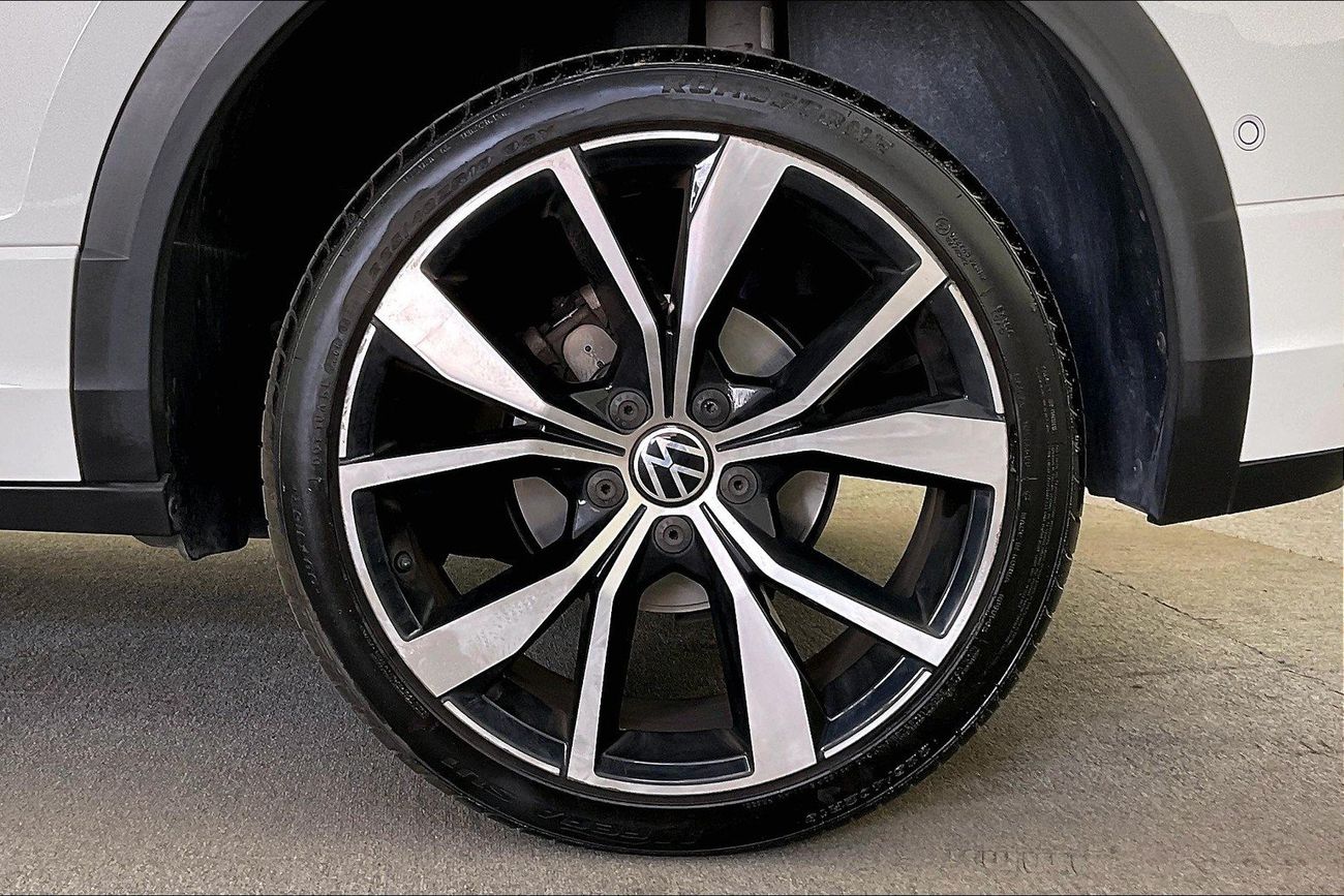 Volkswagen T ROC R-Line | Guaranteed Warranty | 0 Down Payment