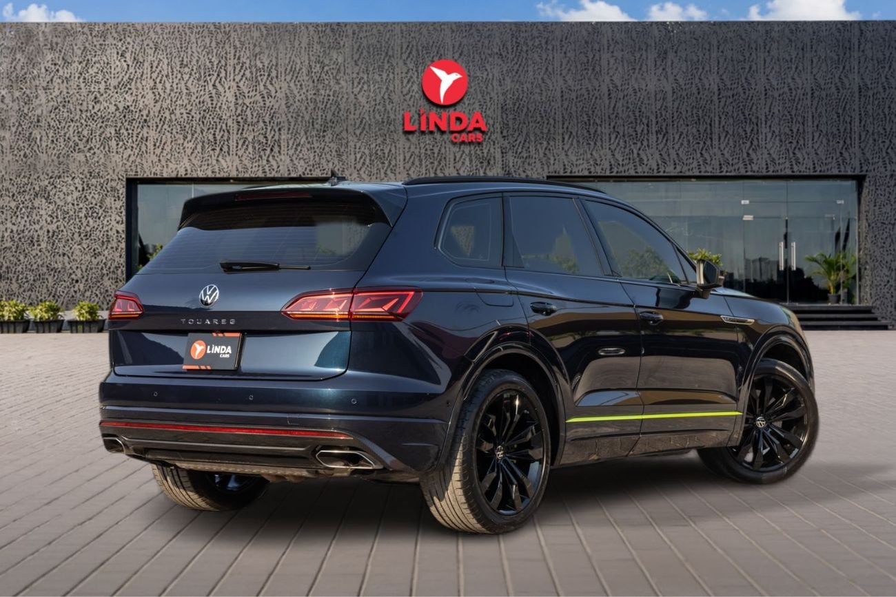 Volkswagen Touareg R-LINE BLACK Volkswagen Touareg R-Line 2023 GCC | Agency Warranty | Service Contract