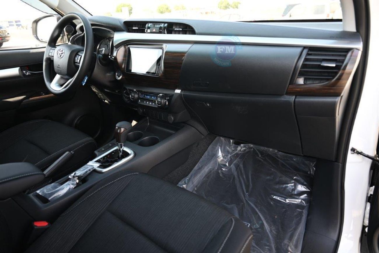 تويوتا هيلوكس Double Cab SR5 2.7L Petrol 4WD Automatic