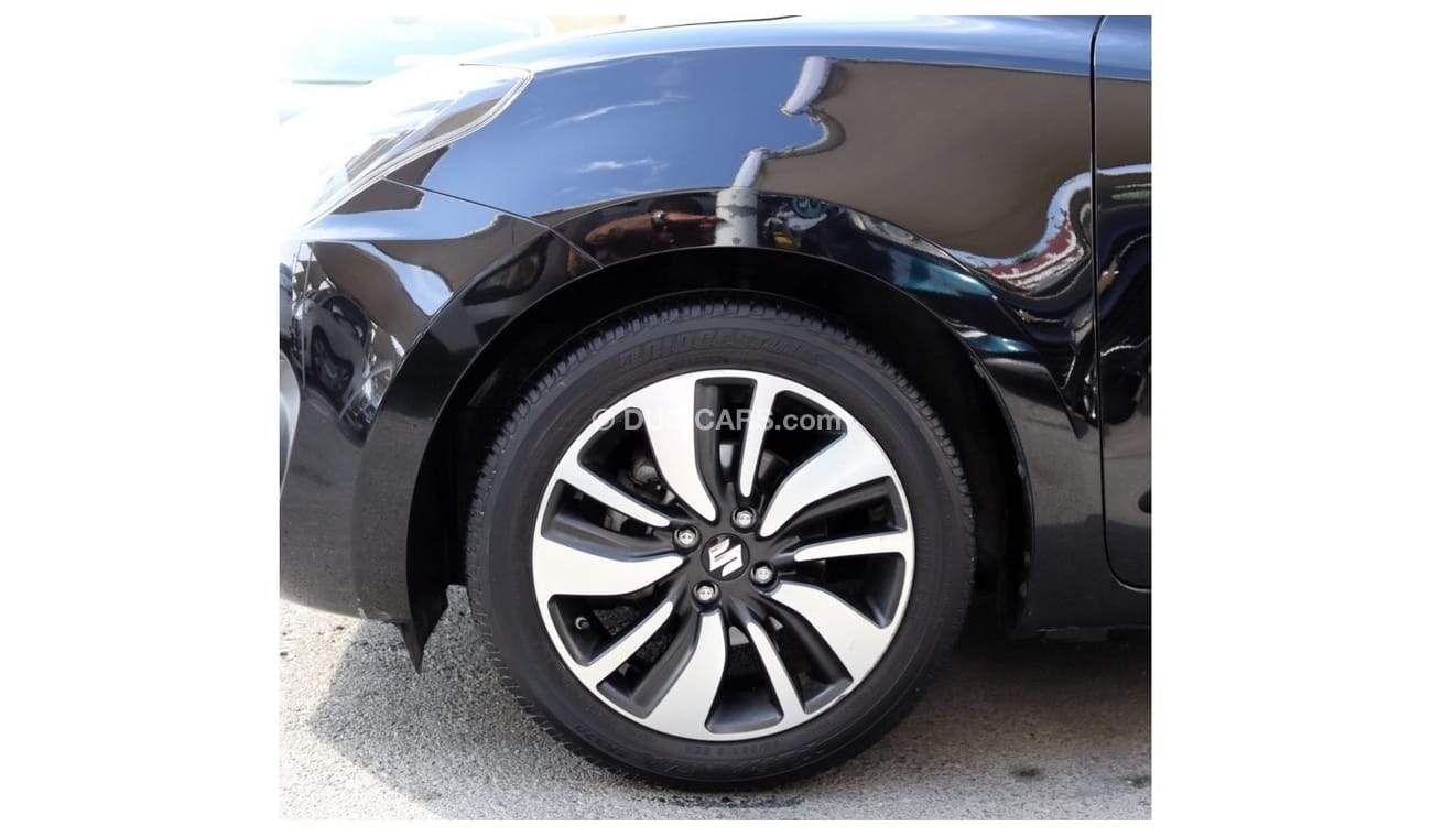 سوزوكي سويفت GLX خالية من الحوادث - خليجي - رقم واحد الفل  - مصنع اليابان - صبغة وكالة