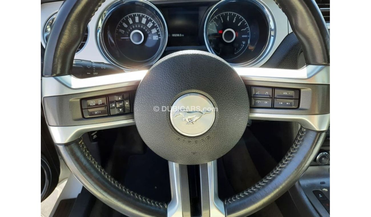 Ford Mustang Ford mustang 2014 full automatic clean caar