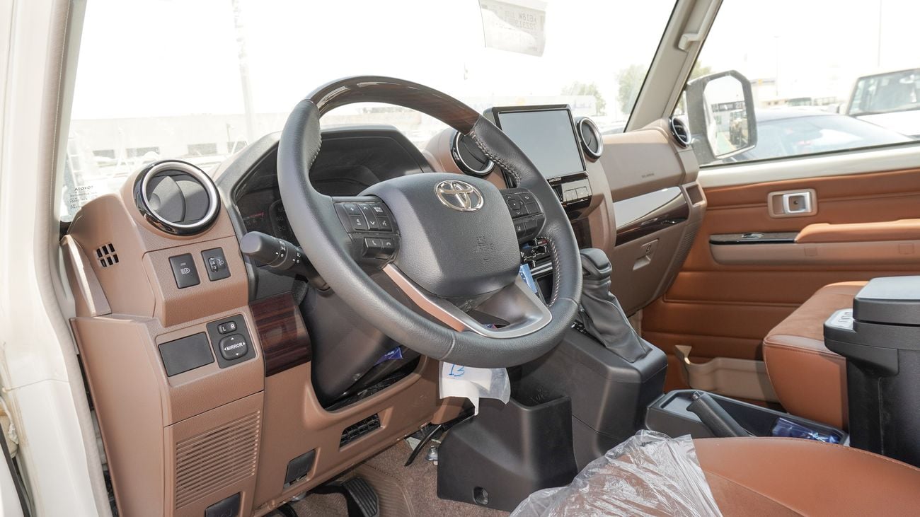تويوتا لاند كروزر 70 4.0L V6