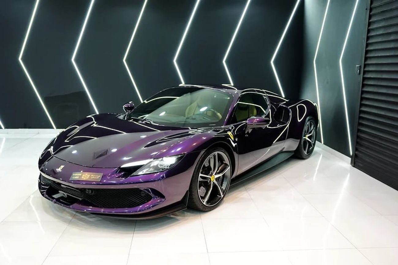 فيراري 296 GTS Standard