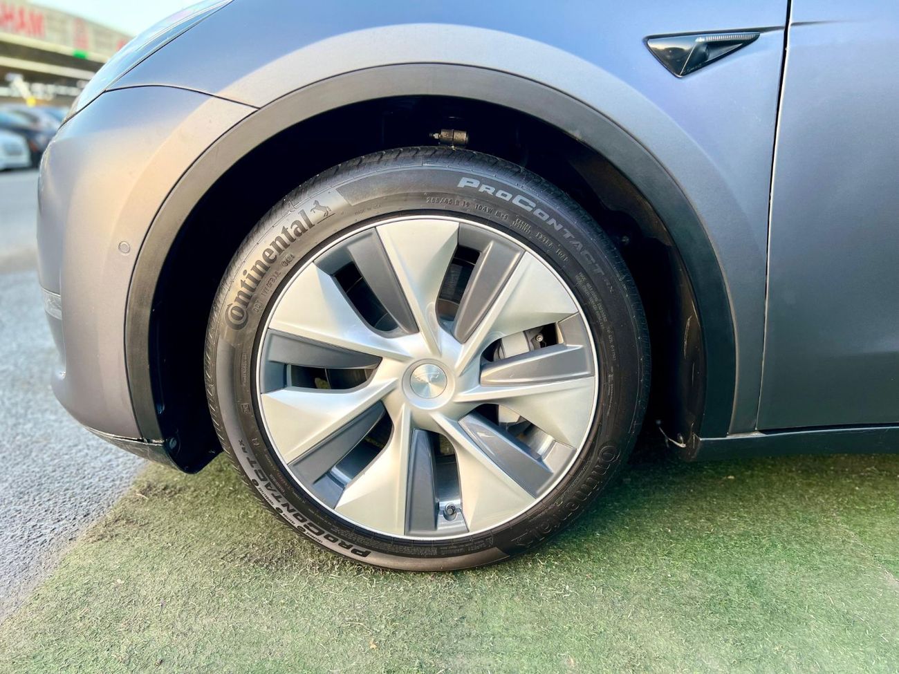 Tesla Model Y Performance (AWD) warranty one year bank financie available