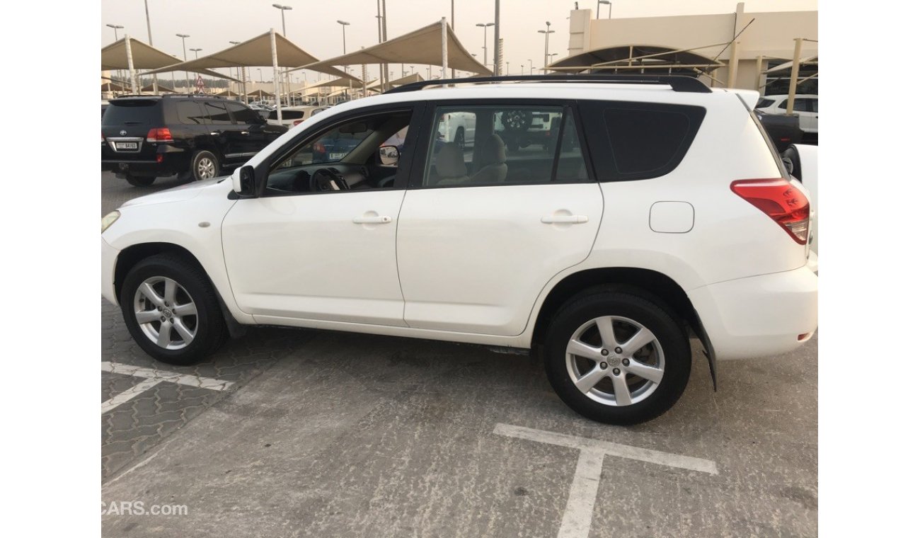 Toyota RAV4 GCC  no accident 2007