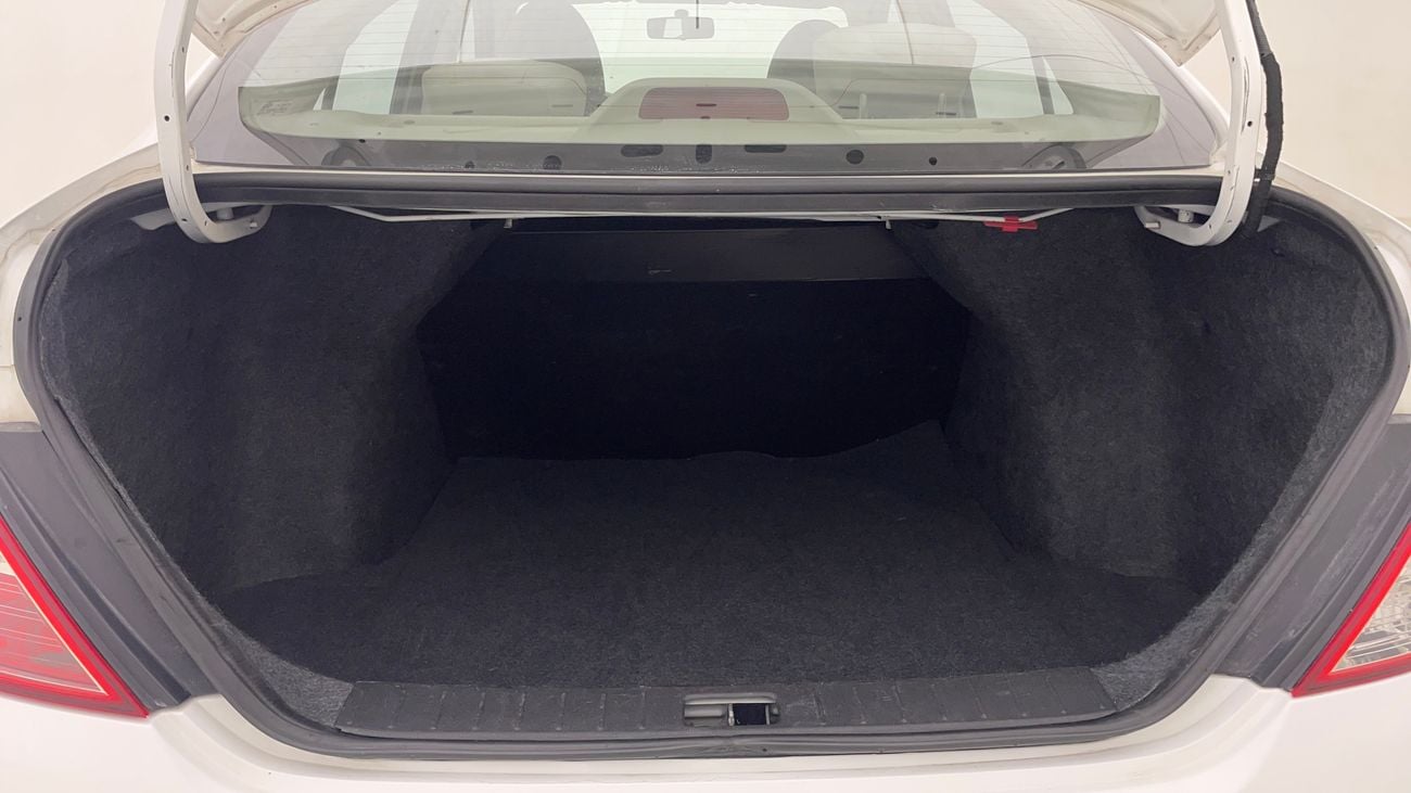 Nissan Sunny SV 1.5 | Zero Down Payment | Home Test Drive