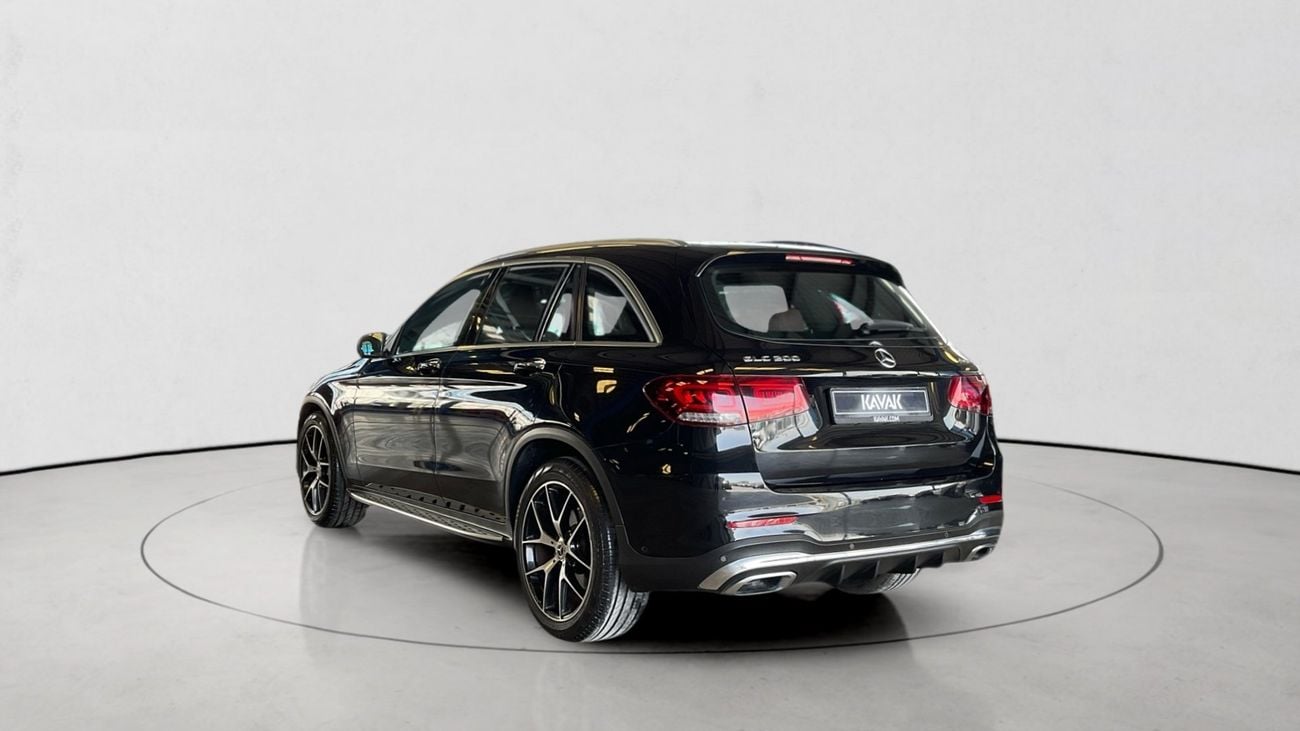 مرسيدس بنز GLC 200 Premium | شامل الضمان | 0 ﺪﻔﻋﺓ ﺃﻮﻟﻯ