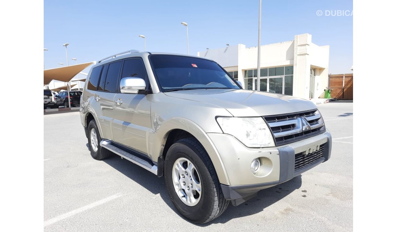 Mitsubishi Pajero Mitsubishi pajero 2007 g cc accident free